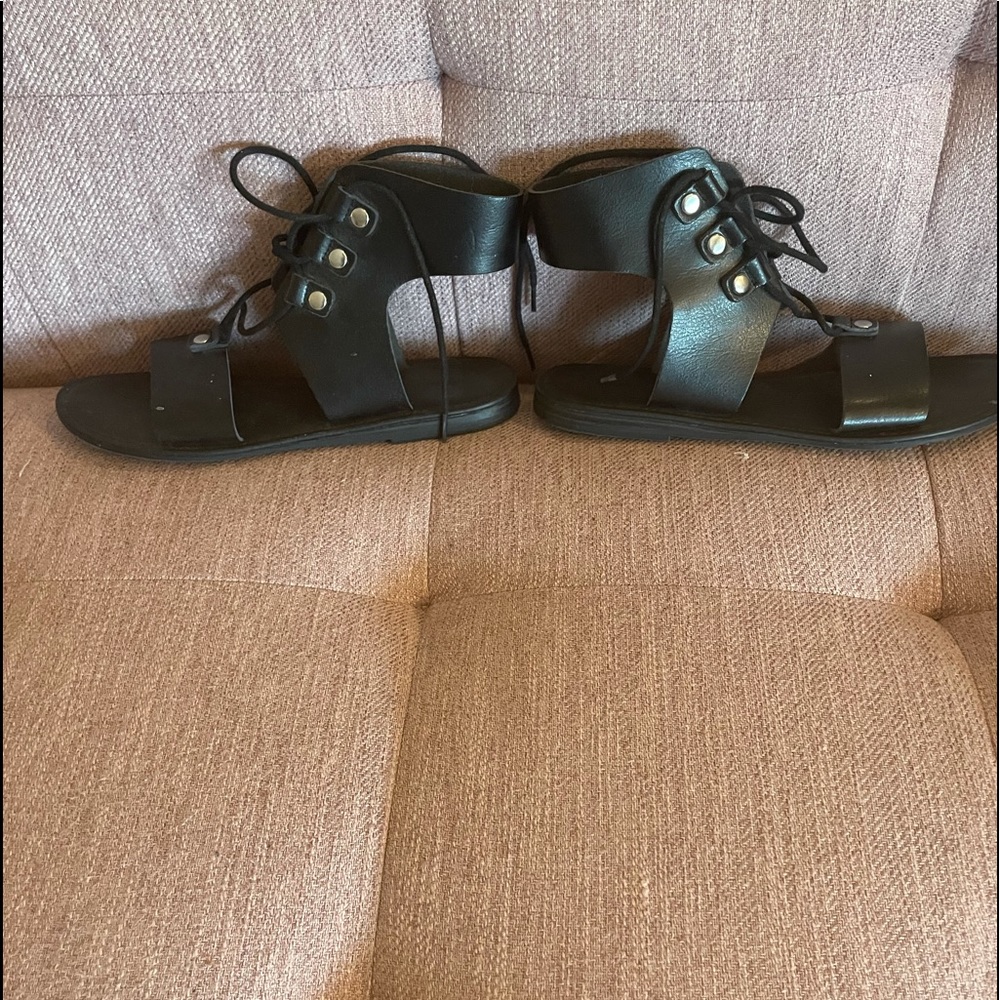 American Eagle summer sandals